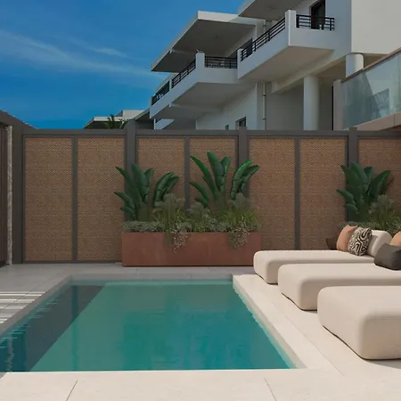 Villa Espera Beachfront Residence, Newly Renewed With Pool & Bbq, By Thinkvilla