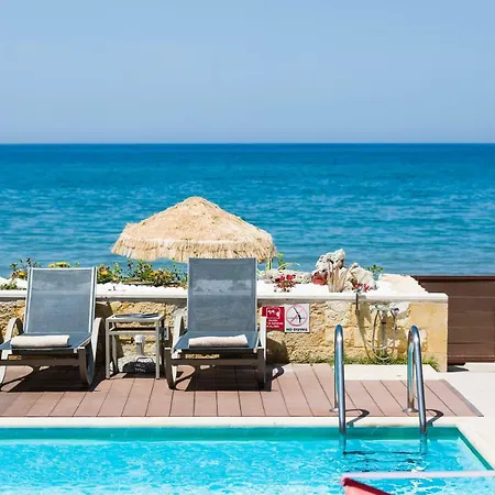 Espera Beachfront Residence, Newly Renewed With Pool & Bbq, By Thinkvilla ヴィラ レティムノ