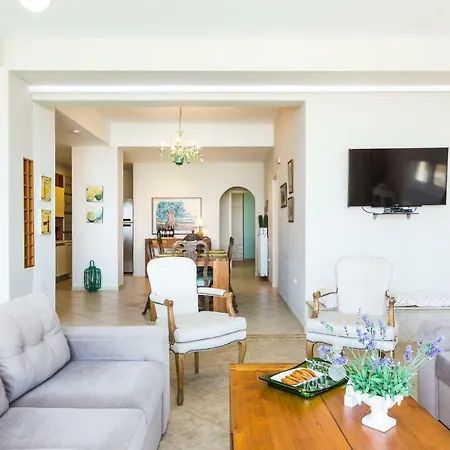 Espera Luxury Front With Pool & Bbq, By Thinkvilla Rethymno