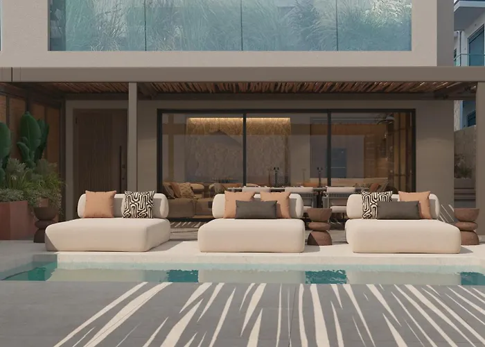 Villa Espera Beachfront Residence, Newly Renewed With Pool & Bbq, By Thinkvilla