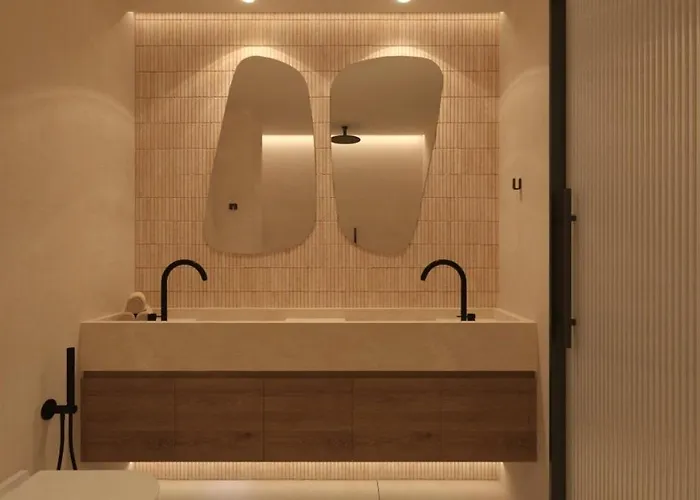 Espera Beachfront Residence, Newly Renewed With Pool & Bbq, By Thinkvilla *