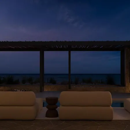 ヴィラ Espera Beachfront Residence, Coastal Living, By Thinkvilla