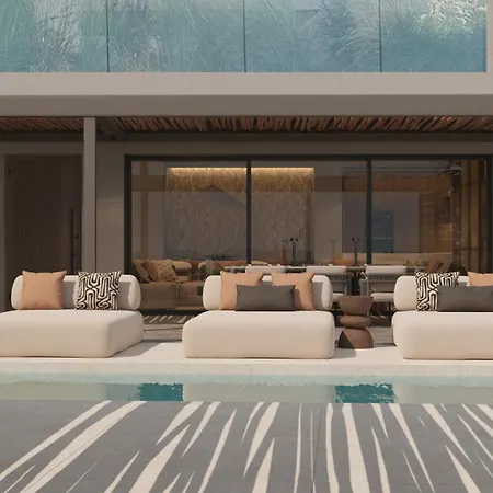 Villa Espera Beachfront Residence, Newly Renewed With Pool & Bbq, By Thinkvilla