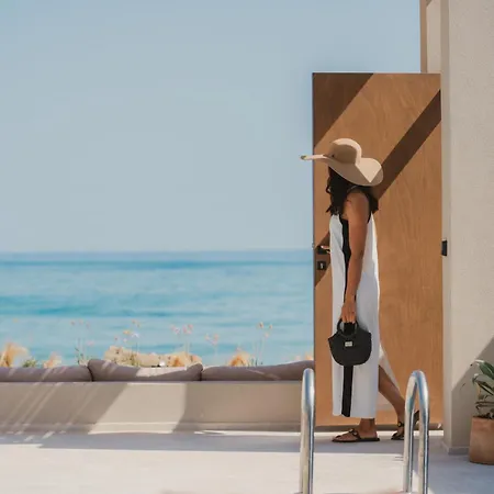 Espera Beachfront Residence, Coastal Living, By Thinkvilla Villa Rethymno