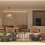 Espera Beachfront Residence, Newly Renewed With Pool & Bbq, By Thinkvilla Vilă